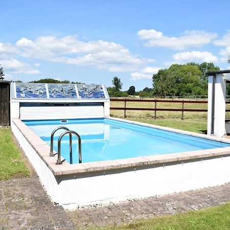 Landhaus Hideaway Mit Aussenpool, Sauna Und Kamin Bosau المظهر الخارجي الصورة