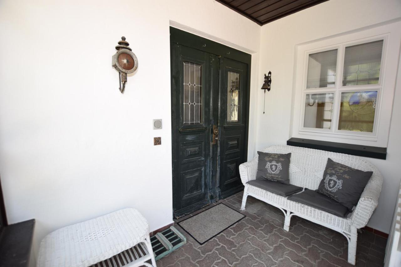 Landhaus Hideaway Mit Aussenpool, Sauna Und Kamin Bosau المظهر الخارجي الصورة